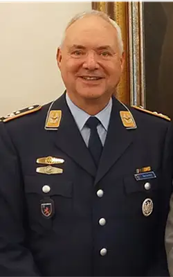 Verbindungsoffizier Oberstleutnant Siegfried Siebelds